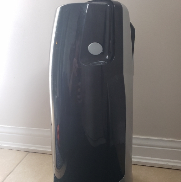 Sodastream Jet with bottle - Picture 2 of 9